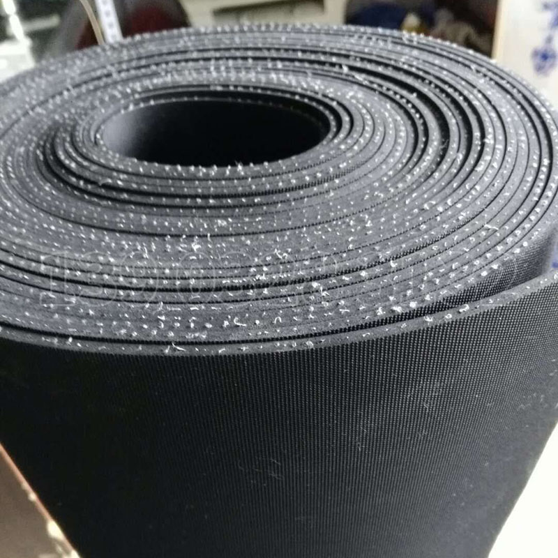 �Ӳ����z��